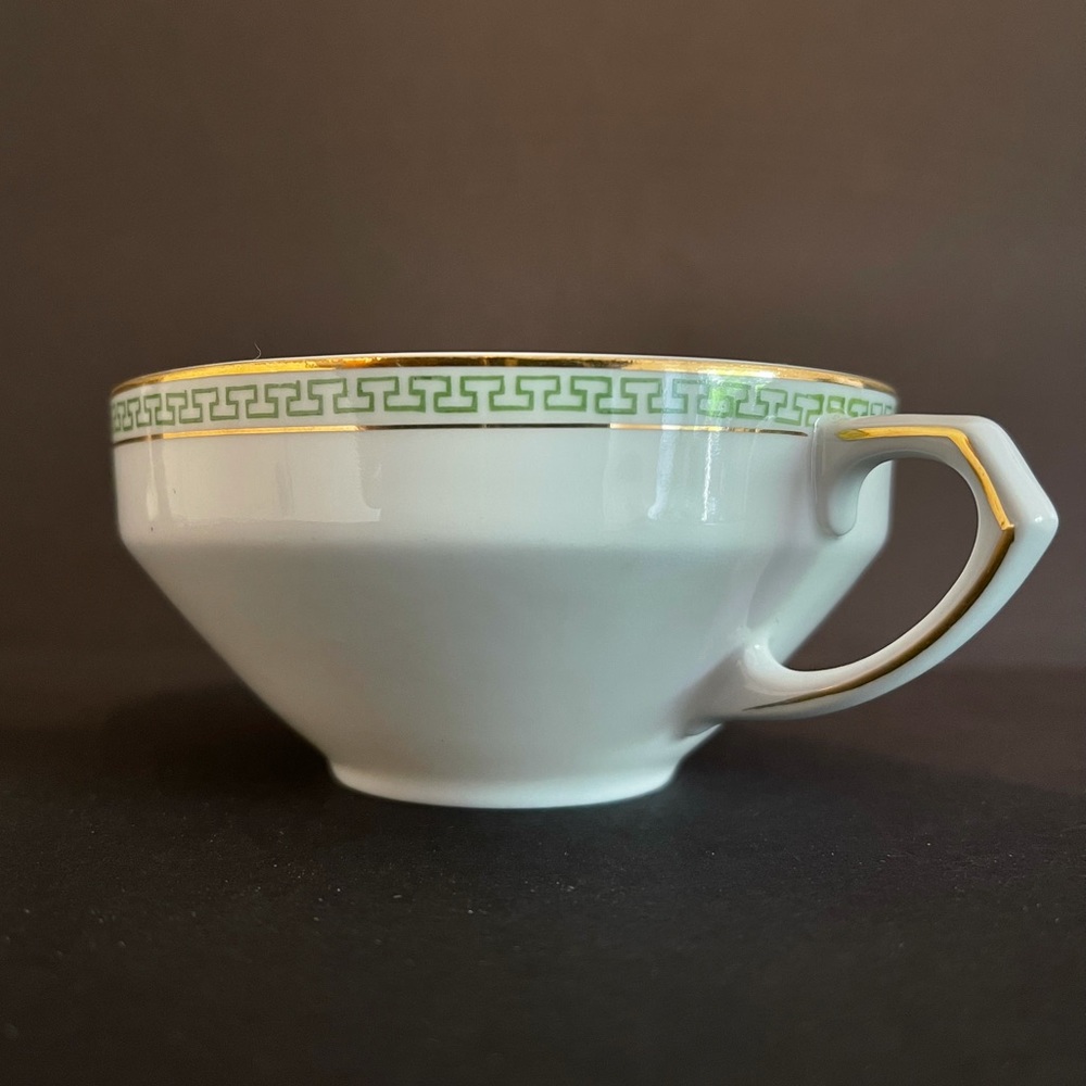 H&Co Greek Key‎ ‘Electra’ Porcelain Flat Tea Cup - Picture 3 of 6